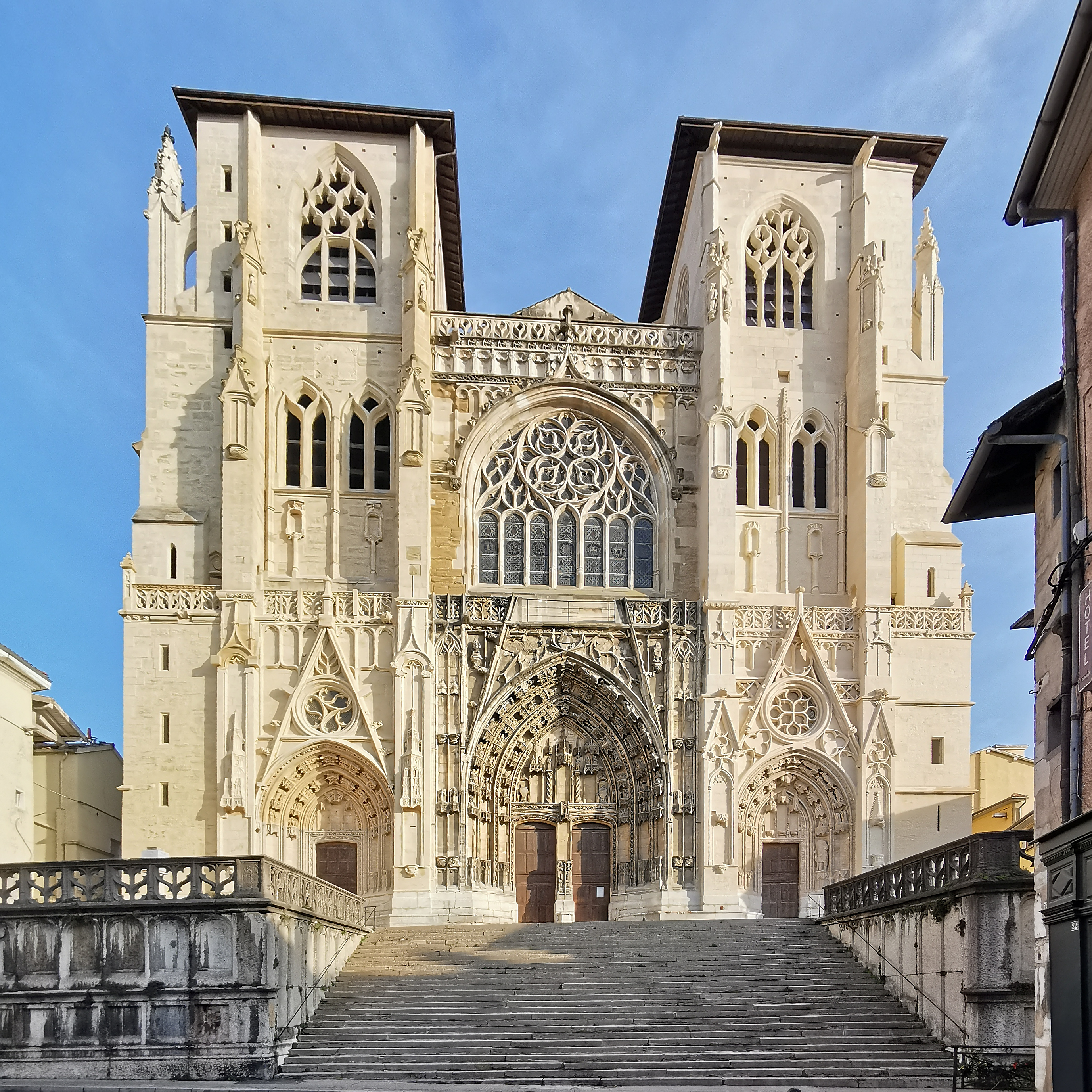 La cathédrale Saint-Maurice, au cœur du patrimoine de Vienne